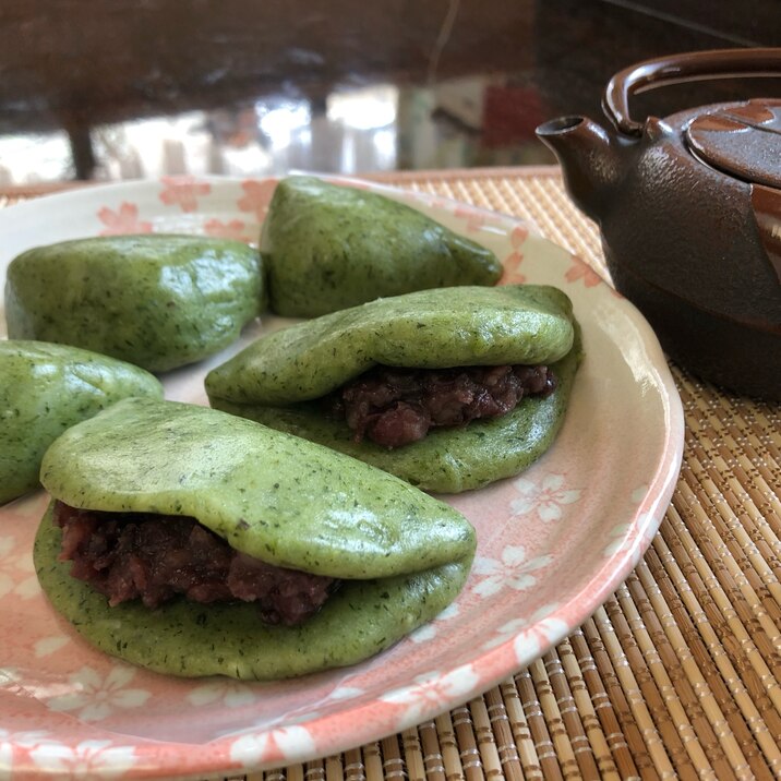 よもきを摘んで草もち作り♬春を楽しみましょう❤️